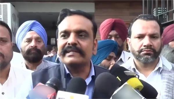 cm mann gave resign  kunwar vijay pratap