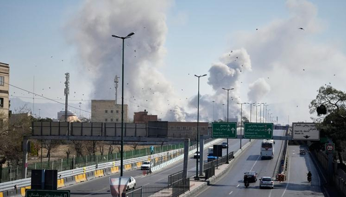 ਵੱਡੀ ਖਬਰ: ਬਹਿਰੀਨ ਦੀ ਸਰਕਾਰੀ ਤੇਲ ਰਿਫਾਇਨਰੀ ''ਤੇ ਈਰਾਨੀ ਮਿਜ਼ਾਈਲ ਨਾਲ ਹਮਲਾ