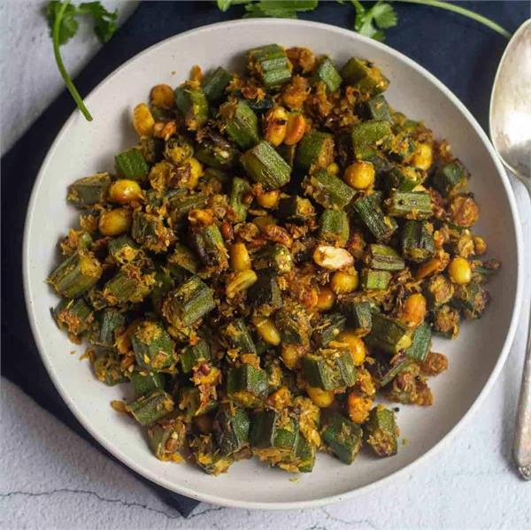 what is the correct way to prepare okra vegetable 