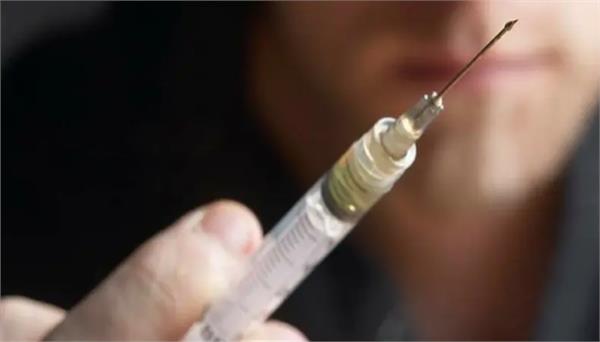 hiv positive youth injects his infected blood to his fiancée