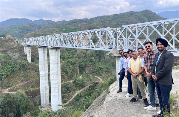 50 5 km long railway line