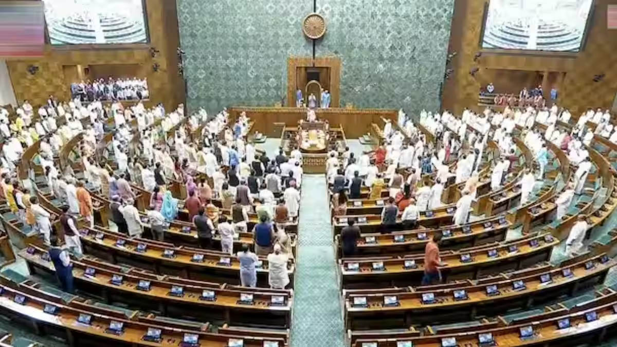 ਸਪੀਕਰ ’ਤੇ ਬਹਿਸ ਪਰ ਵੋਟਿੰਗ ’ਤੇ ਸ਼ੱਕ! ਬਾਹਰ ਬੰਦੂਕਾਂ, ਪਾਰਲੀਮੈਂਟ ਦੇ ਅੰਦਰ ਖੇਡ