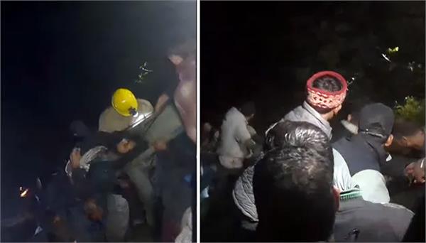 tourist vehicle falls into deep gorge in kullu