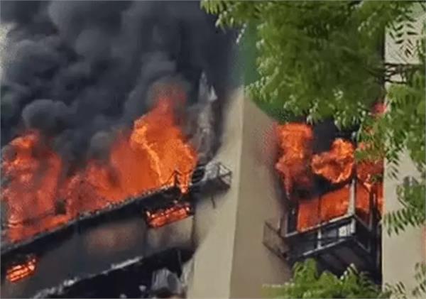 ghaziabad green avenue society fire