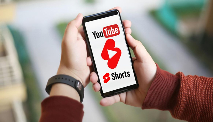 ਕੀ ਤੁਹਾਡੇ ਵੀ ਬੱਚੇ ਨੂੰ ਹੈ YouTube Shorts ਦੀ ਲਤ? ਜਲਦ ਕਰ ਲਓ ਇਹ ਸੈਟਿੰਗ, ਮਿਲੇਗਾ ਝੁਟਕਾਰਾ