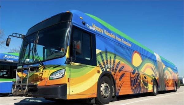 special bus decorated for khalsa sajna divas becomes a special attraction