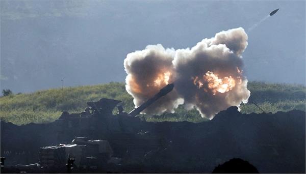 hezbollah fires missiles at israeli army