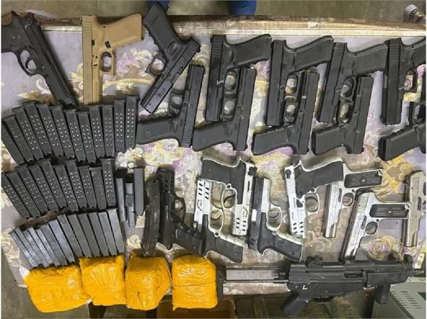 arms smuggling continues from pakistan border
