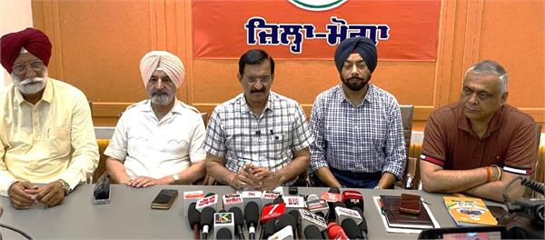 why did gandhiji forget his principles when faced with corruption allegations 