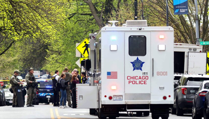 ਅਮਰੀਕਾ ਦੇ ਸ਼ਿਕਾਗੋ ''ਚ ਹਸਪਤਾਲ ਅੰਦਰ ਫਾਇਰਿੰਗ, 2 ਪੁਲਸ ਮੁਲਾਜ਼ਮ ਜ਼ਖਮੀ
