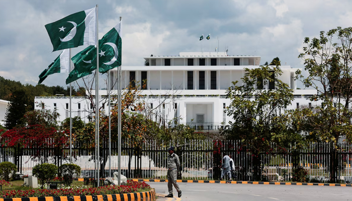 ਅਮਰੀਕਾ-ਈਰਾਨ ਸ਼ਾਂਤੀ ਵਾਰਤਾ: ਇਸਲਾਮਾਬਾਦ ਪਹੁੰਚਿਆ ਈਰਾਨੀ ਵਫ਼ਦ