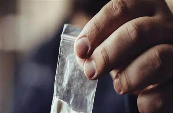 women  s increasing participation in the   drug trade   