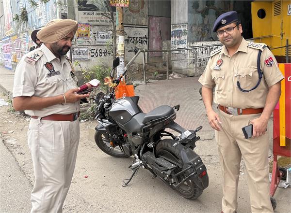 major action by traffic police in ludhiana