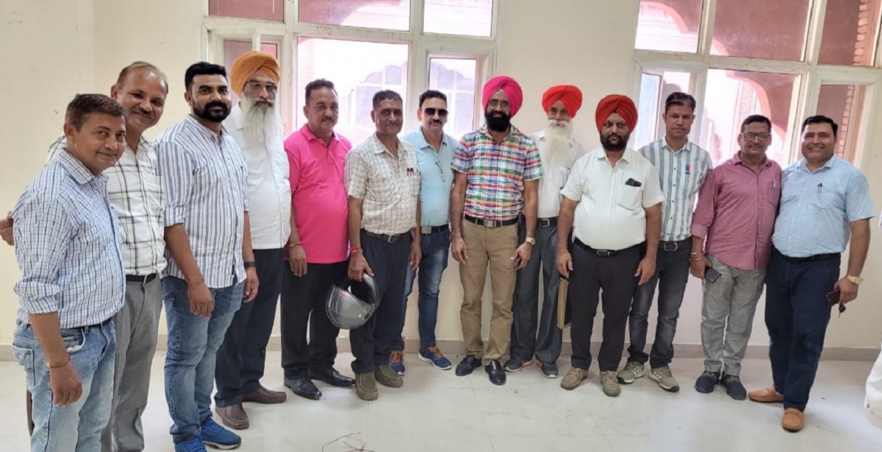 ਪੀ-ਟੈੱਟ ਪੇਪਰ ਤੋਂ ਪਹਿਲਾਂ ਹੀ ਸਿੱਖਿਆ ਪ੍ਰਣਾਲੀ ਫੇਲ੍ਹ: ਤਰੀਕ ਬਦਲੀ, ਐਡਮਿਟ ਕਾਰਡਾਂ 'ਚ ਦੇਰੀ ਨਾਲ ਉਮੀਦਵਾਰ ਪ੍ਰੇਸ਼ਾਨ