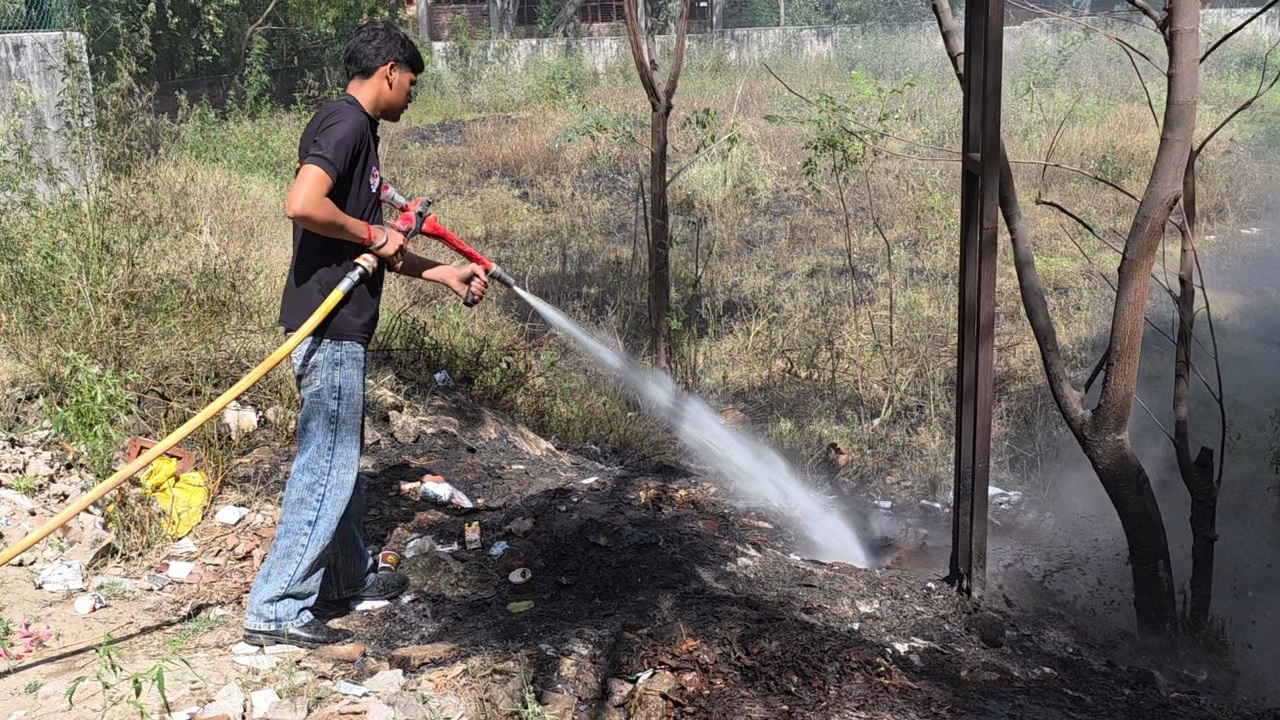 ਸੁਲਤਾਨਪੁਰ ਲੋਧੀ ਦੇ ਸਿਵਲ ਹਸਪਤਾਲ ਦੇ ਆਕਸੀਜਨ ਪਲਾਂਟ ਨੇੜੇ ਲੱਗੀ ਅੱਗ, ਜਨਰੇਟਰ ਦੀਆਂ ਤਾਰਾਂ ਸੜ ਕੇ ਸੁਆਹ