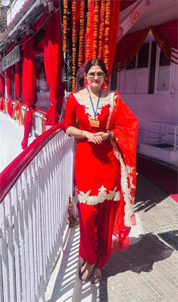 salwar suits  women  traditional wear