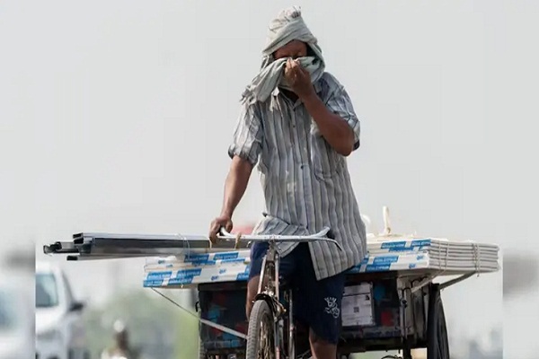 ਗੁਰਦਾਸਪੁਰ ’ਚ ਲੂ ਤੋਂ ਲੋਕ ਪ੍ਰੇਸ਼ਾਨ, ਤਾਪਮਾਨ 42 ਡਿਗਰੀ ਤੋਂ ਪਾਰ; ਬਿਜਲੀ ਦੀ ਵਧੀ ਮੰਗ