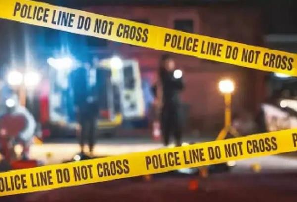 parking dispute preet vihar firing hospital police