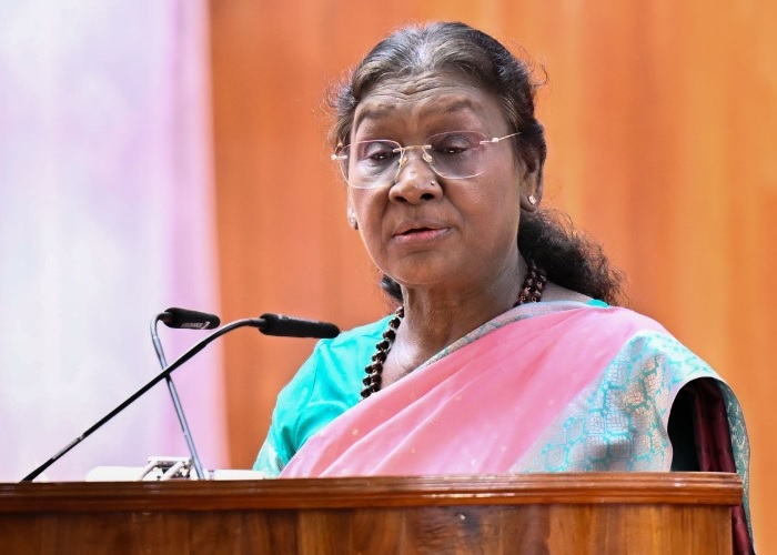 ਜਲ੍ਹਿਆਂਵਾਲਾ ਬਾਗ ਦੇ ਸ਼ਹੀਦਾਂ ਨੂੰ ਰਾਸ਼ਟਰਪਤੀ ਮੁਰਮੂ ਨੇ ਦਿੱਤੀ ਸ਼ਰਧਾਂਜਲੀ