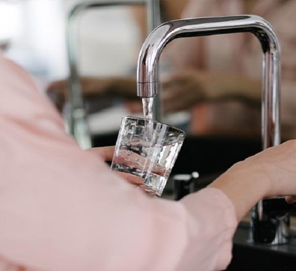 there was a commotion due to lack of water for three days