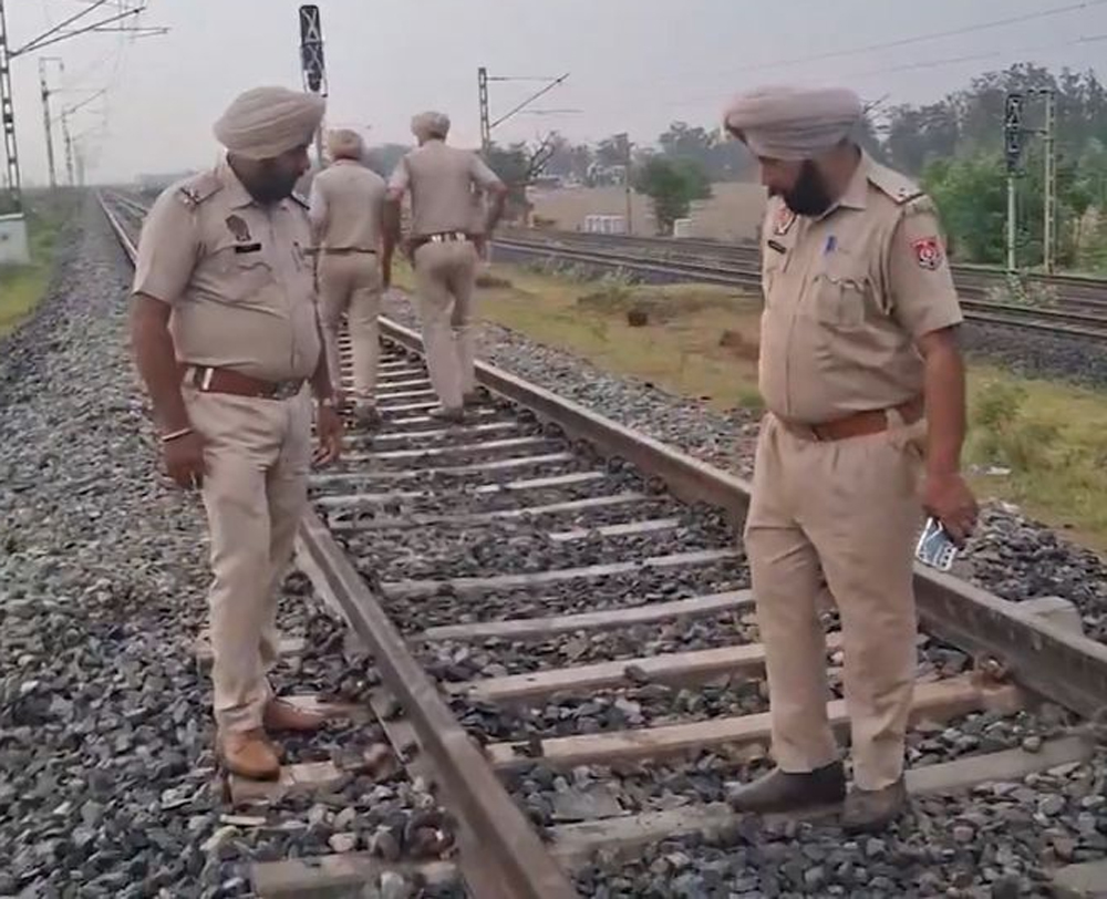 ਪਟਿਆਲਾ : ਸ਼ੰਭੂ ਨੇੜੇ ਰੇਲਵੇ ਟ੍ਰੈਕ ''ਤੇ ਹੋ ਬਲਾਸਟ ਨੂੰ ਲੈ ਕੇ ਸਨਸਨੀਖੇਜ਼ ਖ਼ੁਲਾਸਾ