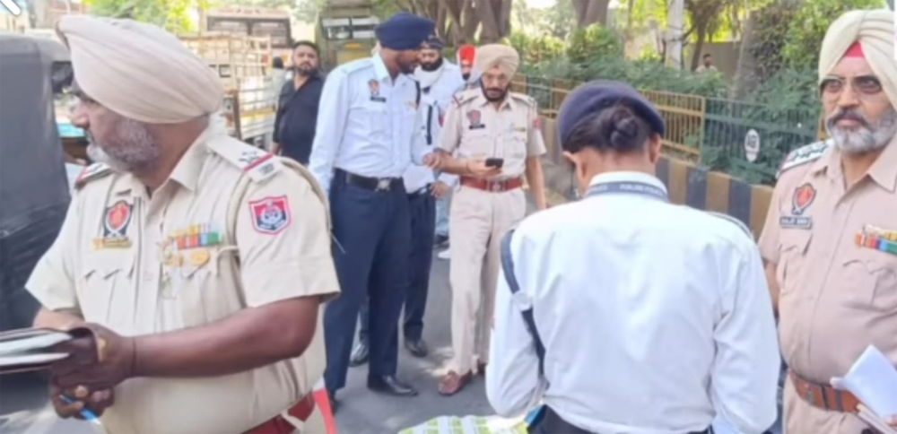 ਜਲੰਧਰ ''ਚ ਭਿਆਨਕ ਹਾਦਸਾ, ਬਸ ਹੇਠਾਂ ਆਏ ਵਿਅਕਤੀ ਦੀ ਦਰਦਨਾਕ ਮੌਤ