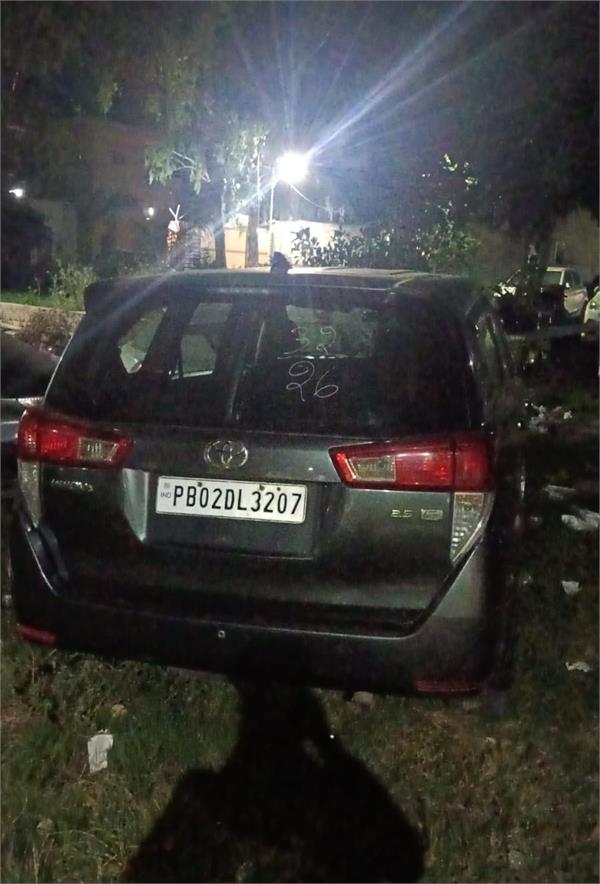 gang involved in illegal arms trade busted