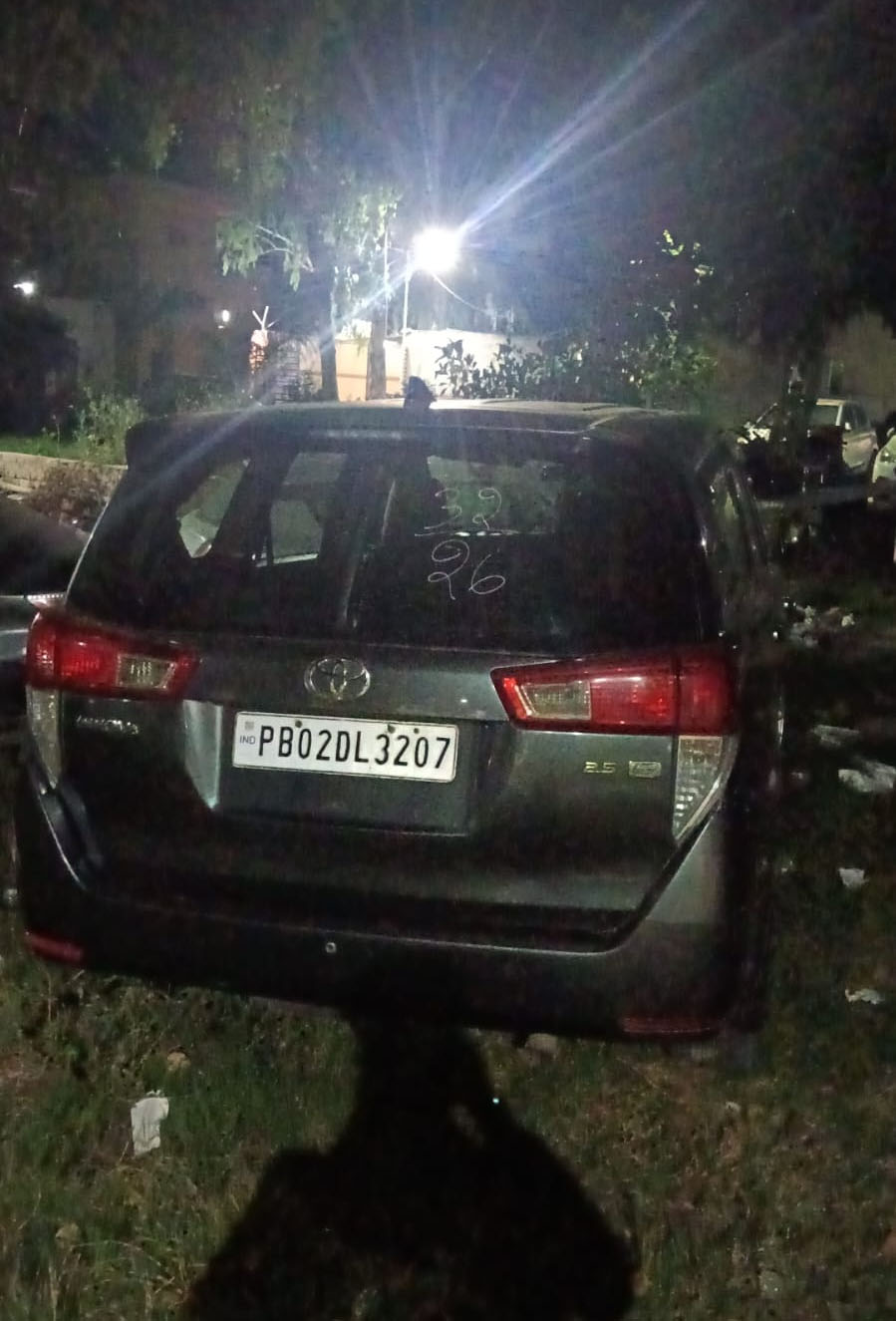 ਨਾਜਾਇਜ਼ ਹਥਿਆਰਾਂ ਦਾ ਕਾਰੋਬਾਰ ਕਰਨ ਵਾਲੇ ਗਿਰੋਹ ਦਾ ਪਰਦਾਫਾਸ਼, 3 ਗੱਡੀਆਂ ਸਮੇਤ ਅਸਲਾ ਬਰਾਮਦ