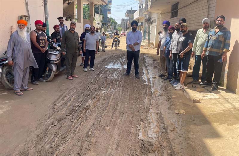 ਅਕਾਲੀ ਆਗੂ ਹਰਜਾਪ ਸੰਘਾ ਵੱਲੋਂ ਪਿੰਡ ਸੁਭਾਣਾ ਦਾ ਦੌਰਾ, ''ਆਪ'' ਸਰਕਾਰ ''ਤੇ ਸਾਧਿਆ ਨਿਸ਼ਾਨਾ