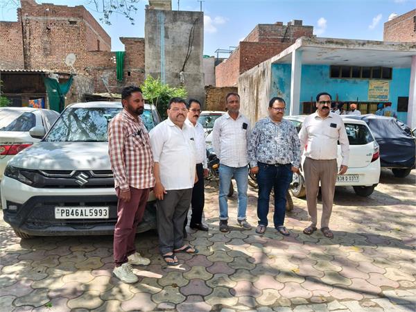 tension over parking in block education office patti