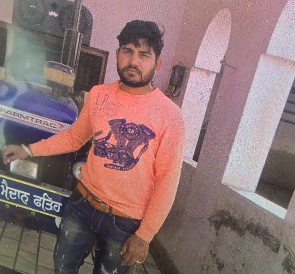 ਪੰਜਾਬ ''ਚ ਖੌਫਨਾਕ ਵਾਰਦਾਤ, ਪਹਿਲਾਂ ਫੋਨ ਕਰਕੇ ਘੁਰੋਂ ਬੁਲਾਇਆ ਮੁੰਡਾ, ਫਿਰ ਕਰ ''ਤਾ ਕਤਲ