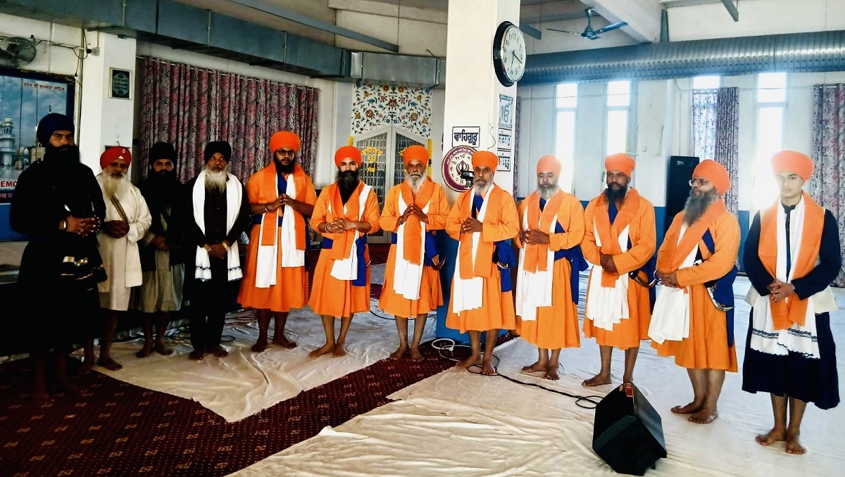 ਕਰੇਮੋਨਾ ਵਿਖੇ ਅੰਮ੍ਰਿਤ ਸੰਚਾਰ ਦੌਰਾਨ 30 ਪ੍ਰਾਣੀ ਚੜੇ ਗੁਰੂ ਕੇ ਜਹਾਜ਼