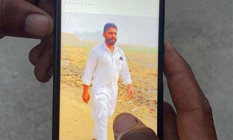 ਜਲੰਧਰ ''ਚ ਵੱਡੀ ਵਾਰਦਾਤ! ਕਲੱਬ ਕਬਾਨਾ ਨੇੜੇ ਸ਼ਰੇਆਮ ਵੱਢਿਆ ਨੌਜਵਾਨ, ਚੱਲੀਆਂ ਤਲਵਾਰਾਂ ਤੇ ਹਥਿਆਰ