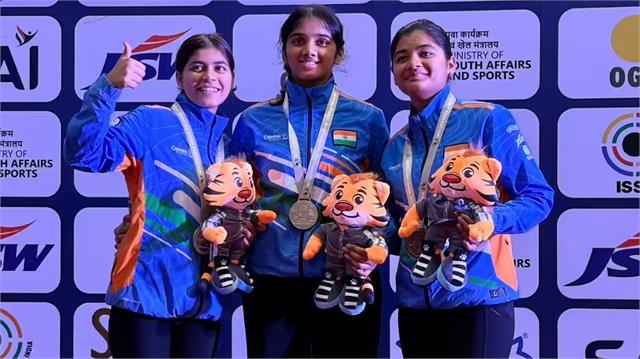 ਨਿਸ਼ਾਨੇਬਾਜ਼ੀ: ISSF ਜੂਨੀਅਰ ਵਿਸ਼ਵ ਕੱਪ ''ਚ ਭਾਰਤੀ ਸ਼ੂਟਰਾਂ ਦਾ ਦਬਦਬਾ, ਇੱਕੋ ਦਿਨ ''ਚ ਜਿੱਤੇ 4 ਤਗਮੇ