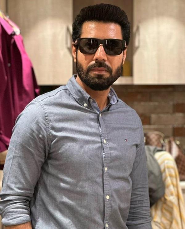 punjabi actor binnu dhillon accuses censor board of discrimination