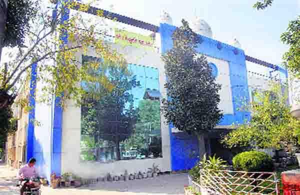 district consumer commission slaps rs 81 lakhs on improvement trust