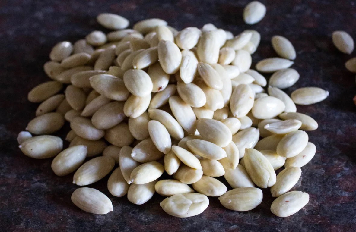 ਬਾਦਾਮ ਖਾਣ ਦਾ ਇਹ ਤਰੀਕਾ ਬਦਲ ਦੇਵੇਗਾ ਤੁਹਾਡੀ ਸਿਹਤ! ਜਾਣੋ ਇਸ ਦੇ ਹੈਰਾਨੀਜਨਕ ਫਾਇਦੇ