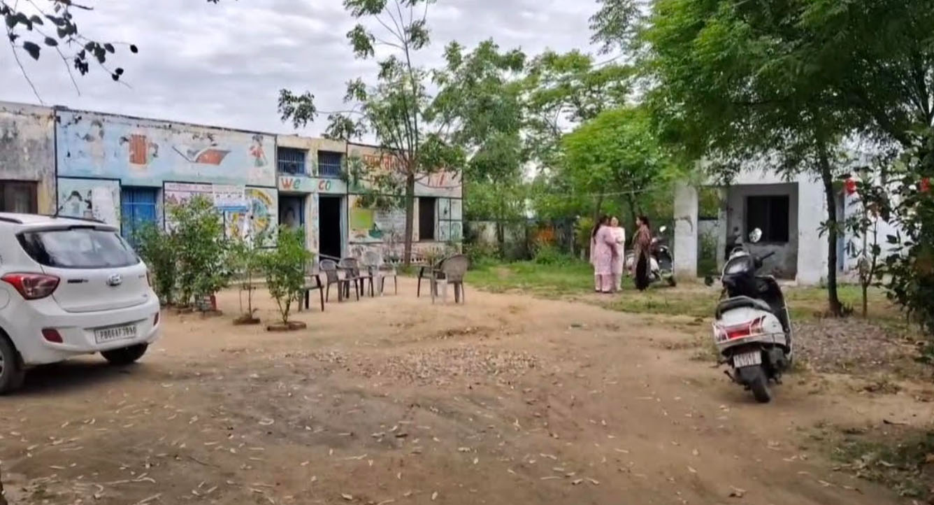 ਸਰਕਾਰੀ ਸਕੂਲ ਨੂੰ ਚੋਰਾਂ ਨੇ ਬਣਾਇਆ ਨਿਸ਼ਾਨਾ, ਸੀਸੀਟੀਵੀ ’ਚ ਕੈਦ ਹੋਈ ਸਾਰੀ ਘਟਨਾ