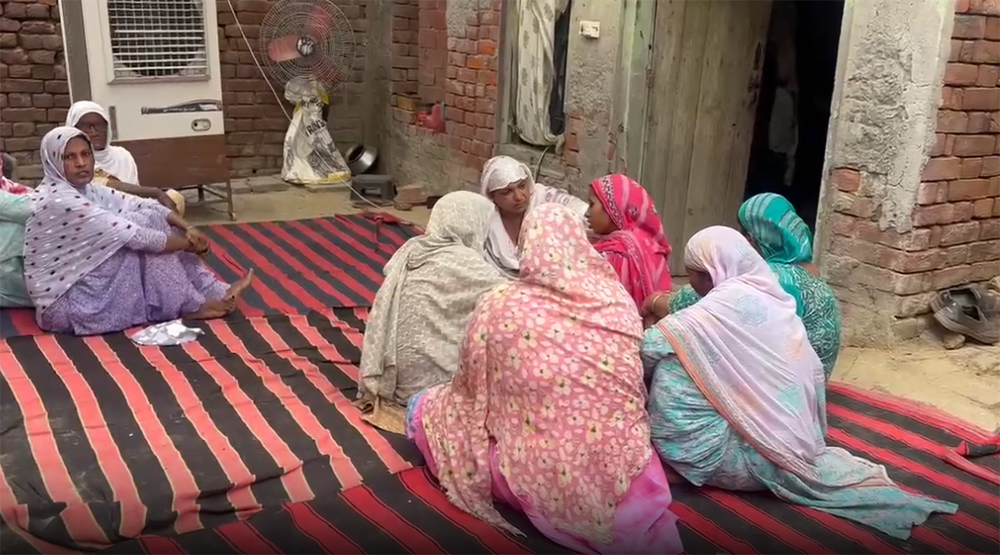 ਪਸ਼ੂਆਂ ਦੀ ਲੜਾਈ ''ਚ ਮਜ਼ਦੂਰ ਦੀ ਮੌਤ, ਤਿੰਨ ਬੱਚਿਆਂ ਦੇ ਸਿਰੋਂ ਉਠਿਆ ਪਿਤਾ ਦਾ ਸਾਇਆ