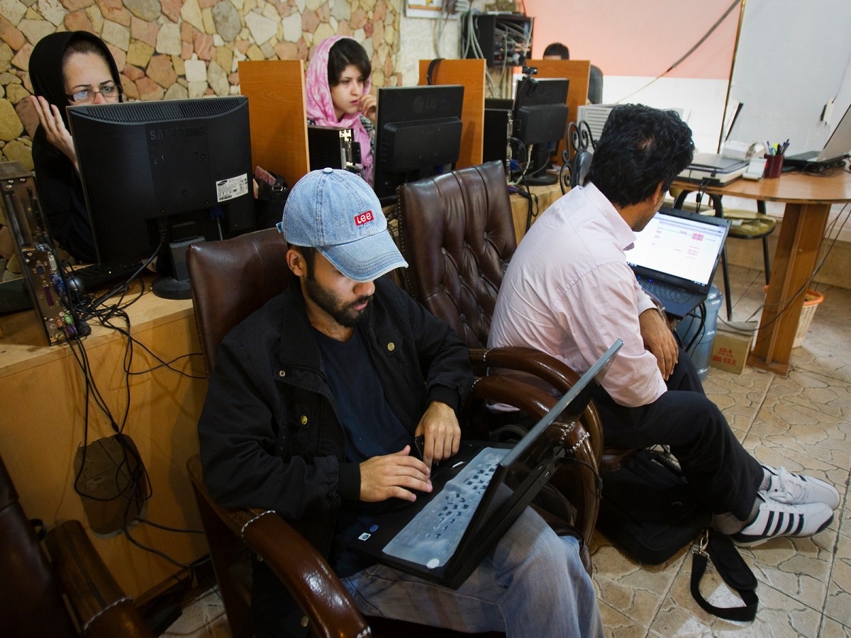 ਈਰਾਨ 'ਚ Internet blackout ਕਾਰਨ ਲੱਖਾਂ jobs ਖ਼ਤਮ! ਅਰਥਵਿਵਾਸਥਾ ਬੁਰੀ ਤਰ੍ਹਾਂ ਪ੍ਰਭਾਵਿਤ