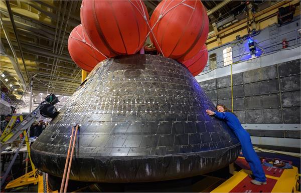 nasa  s artemis ii spacecraft returned