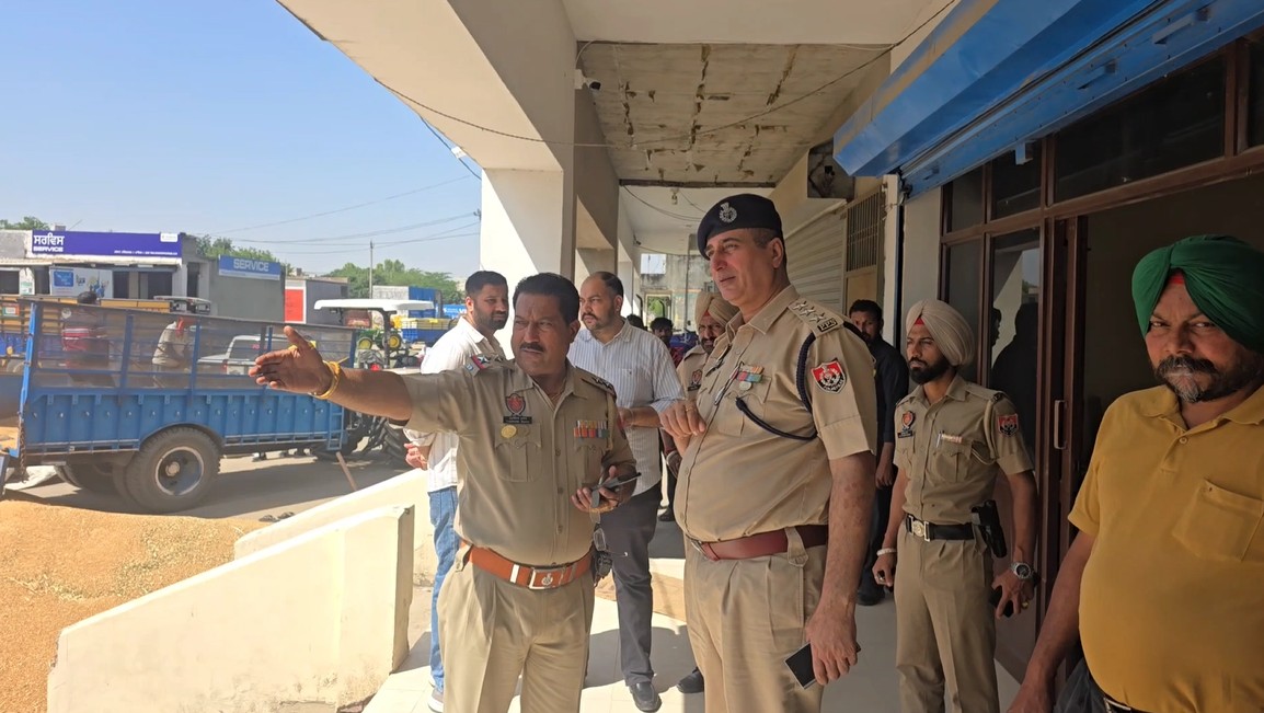 ਵੱਡੀ ਖ਼ਬਰ: ਪੰਜਾਬ ''ਚ ਮਸ਼ਹੂਰ ਕਾਰੋਬਾਰੀ ਦੀ ਦੁਕਾਨ ''ਤੇ ਫ਼ਾਇਰਿੰਗ, ਸ਼ਗਨਪ੍ਰੀਤ ਸਿੰਘ ਨਾਲ ਜੁੜੇ ਤਾਰ