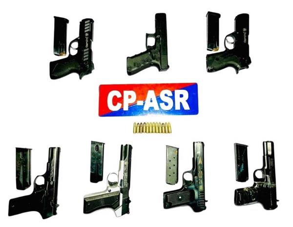 arms smuggling busted  4 accused arrested with weapons