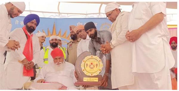 first mahan manav chetna sant samelan was organized