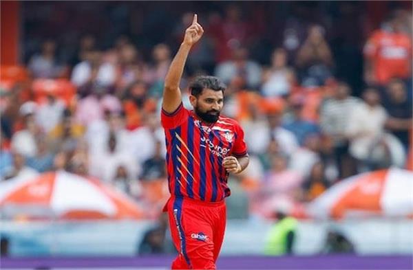 shami should be played with bumrah  former indian captain