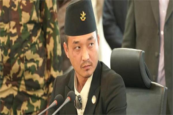 nepal s home minister resigns