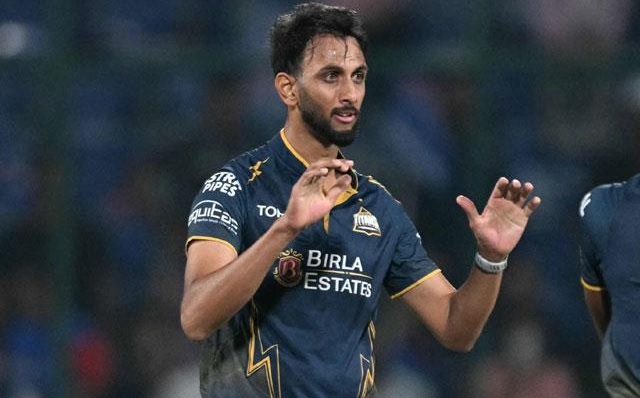 IPL 2026: ਗੁਜਰਾਤ ਦੇ ਪ੍ਰਸਿੱਧ ਕ੍ਰਿਸ਼ਨਾ ਦਾ ਕਮਾਲ, ਪਰਪਲ ਕੈਪ ''ਤੇ ਕੀਤਾ ਕਬਜ਼ਾ