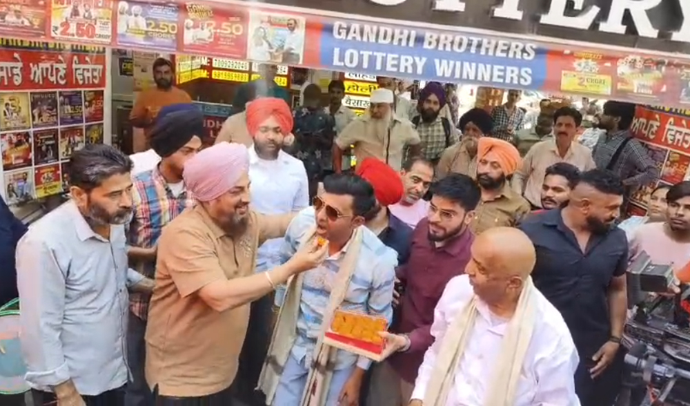 ਆਖਿਰ ਲੱਭ ਗਿਆ ਵਿਸਾਖੀ ਬੰਪਰ ਦਾ 6 ਕਰੋੜ ਜਿੱਤਣ ਵਾਲਾ ਬੰਦਾ, ਜਾਣੋ ਕੌਣ ਬਣਿਆ ਕਰੋੜਪਤੀ