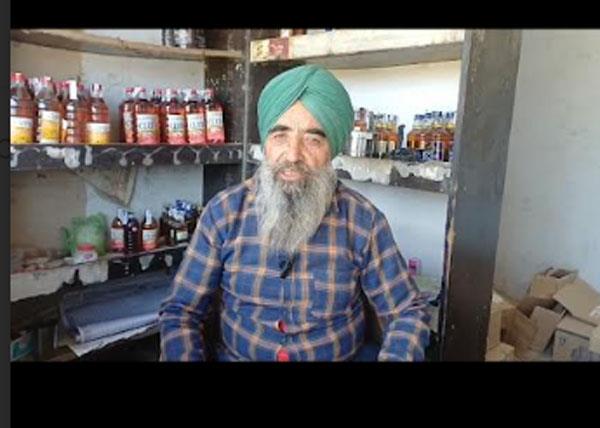 cash and mobile phone robbed from contract salesman at gunpoint in gurdaspur