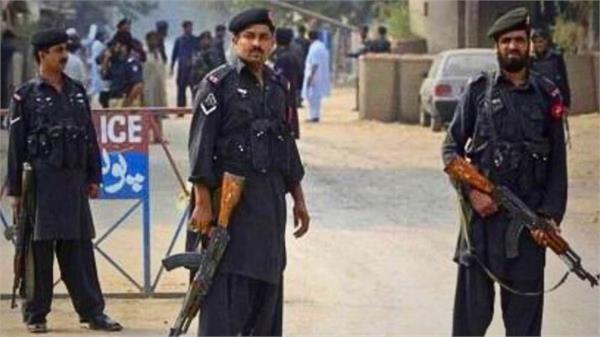 attack on police post in pakistan  s khyber pakhtunkhwa